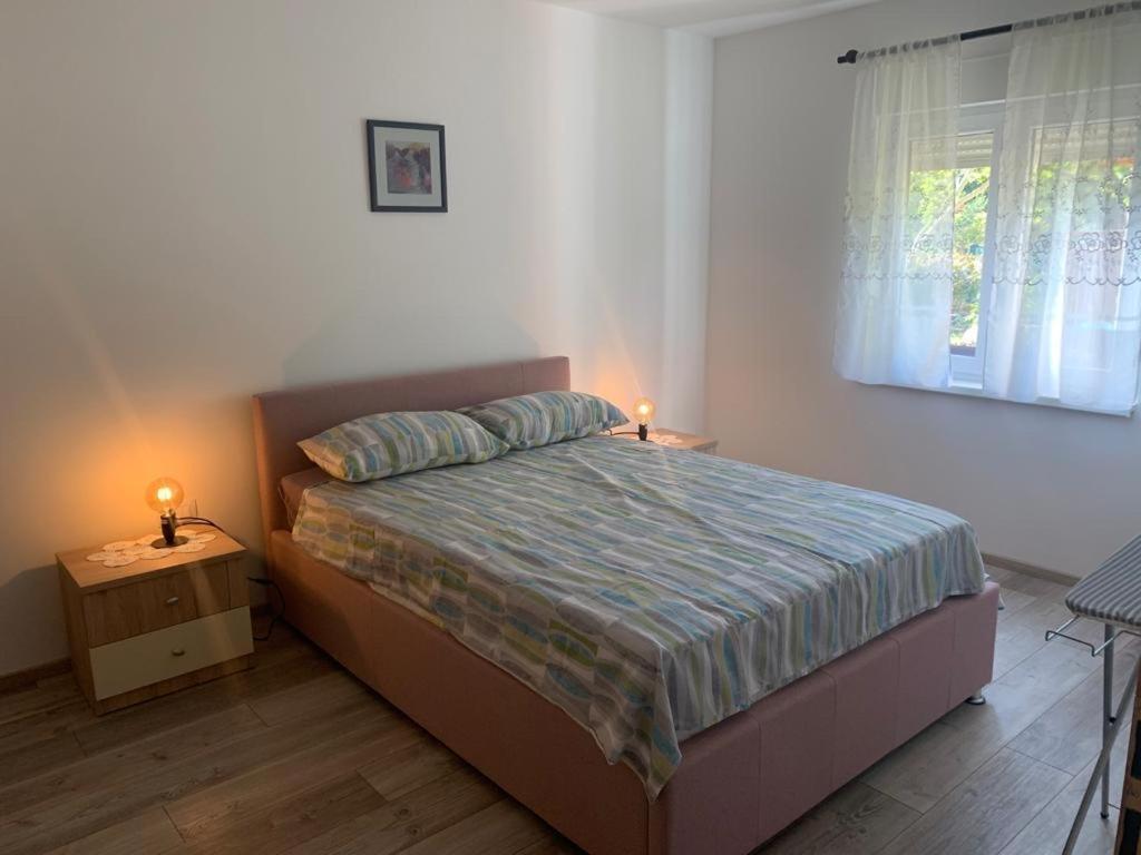 וינקורן Apartman Dalija מראה חיצוני תמונה